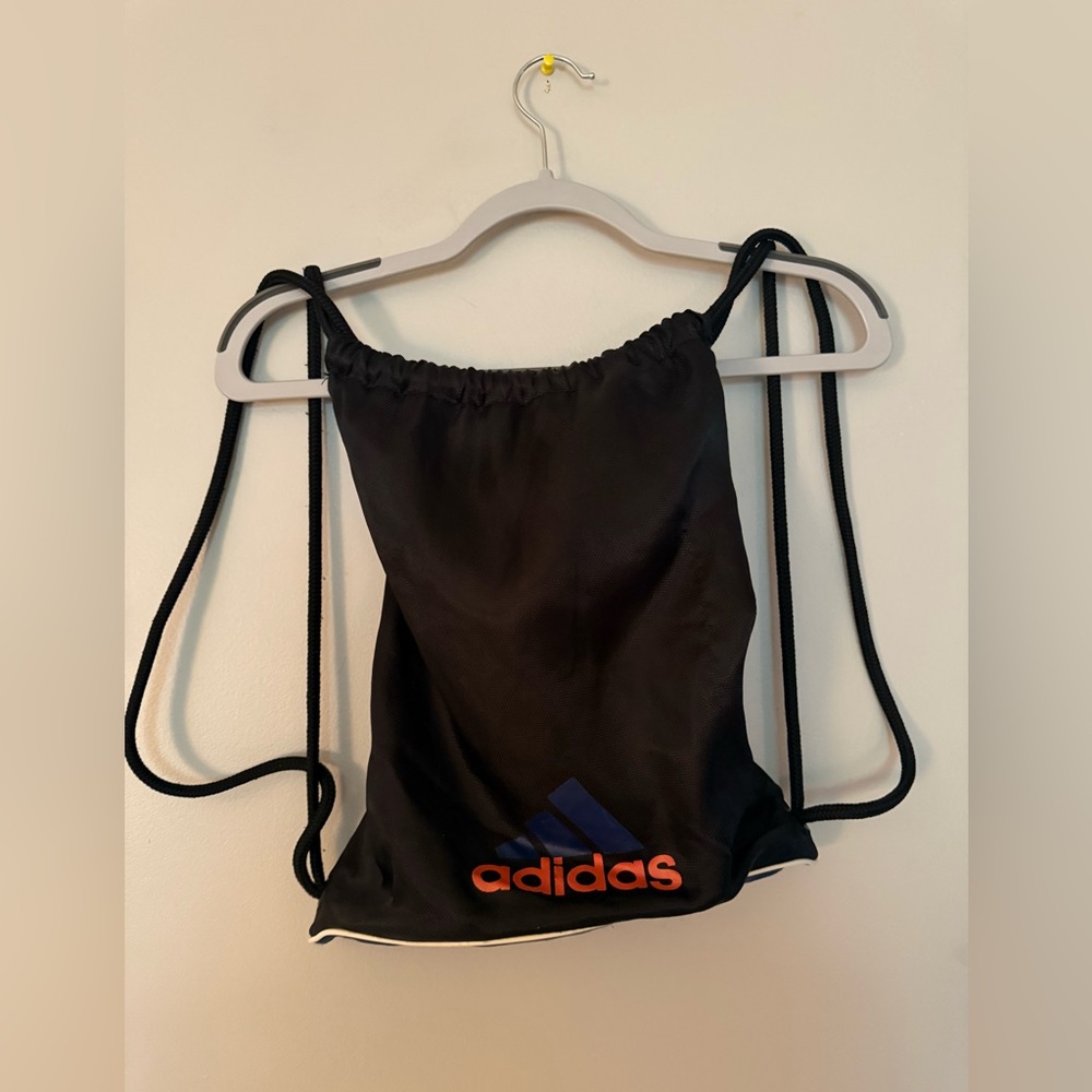 Adidas Drawstring Bag - Picture 2 of 4